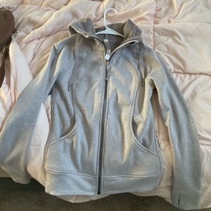 lululemon jacket